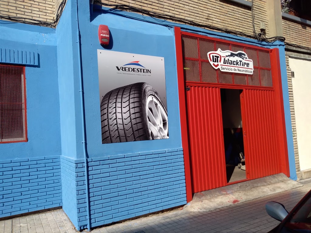 Taller Vulcanizados Avenida Neumaticos — Exterior