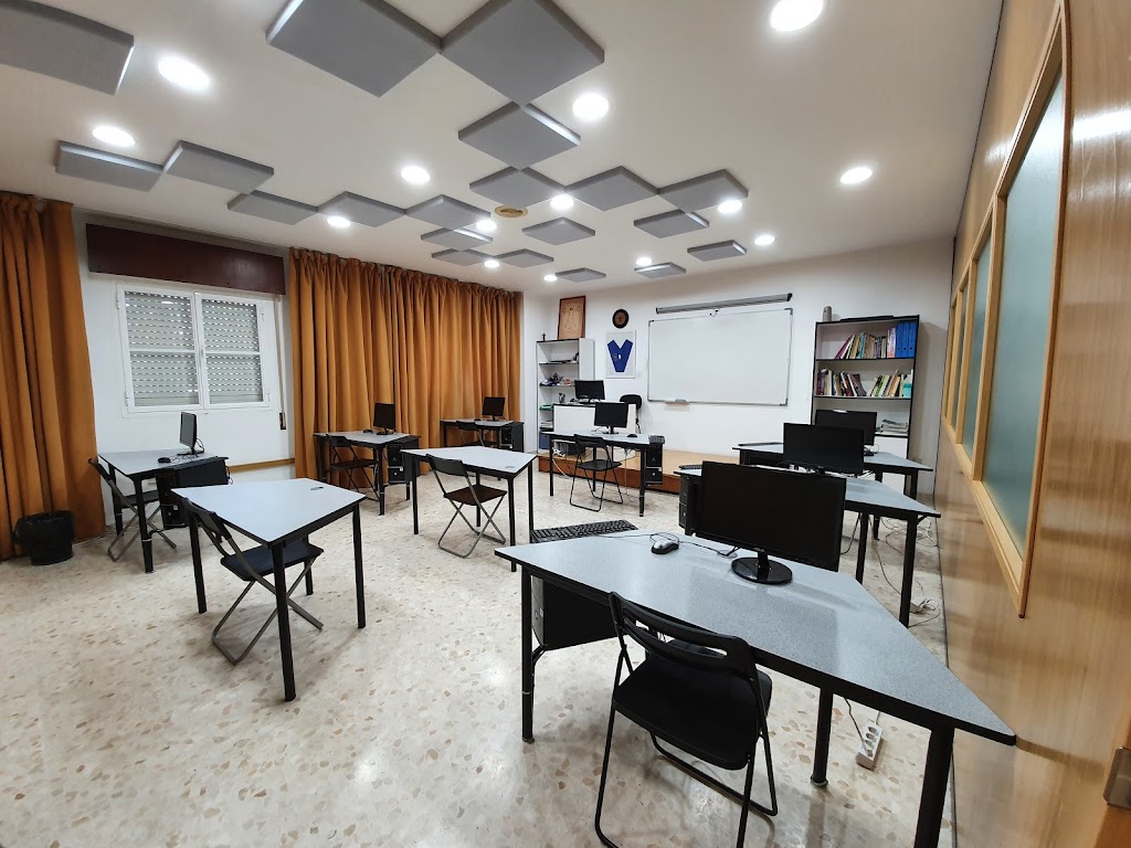 CENTRO DE ESTUDIOS TESIS