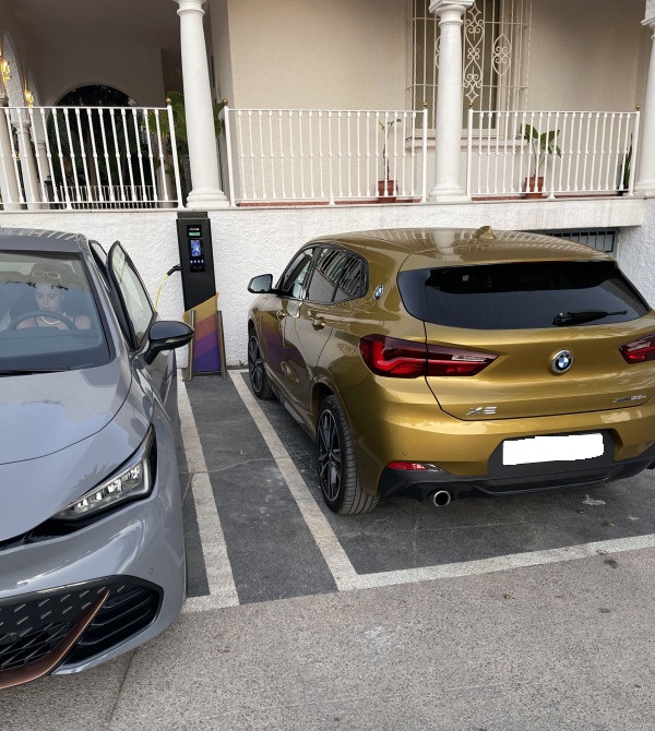 Estacion de carga Wenea