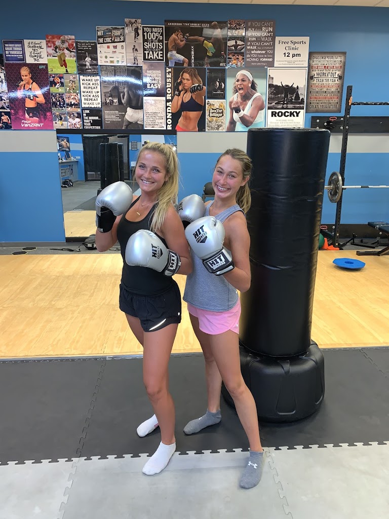  Hit Boxing and MMA