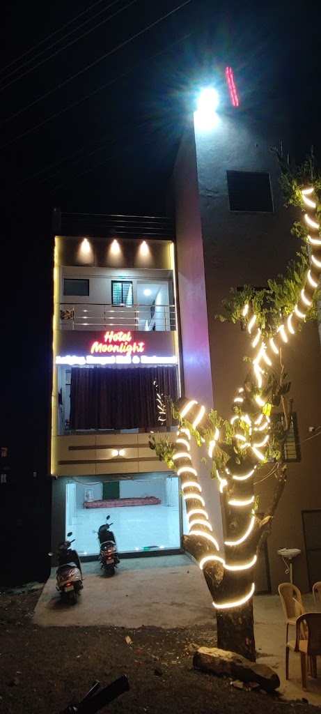 Hotel Moonlight