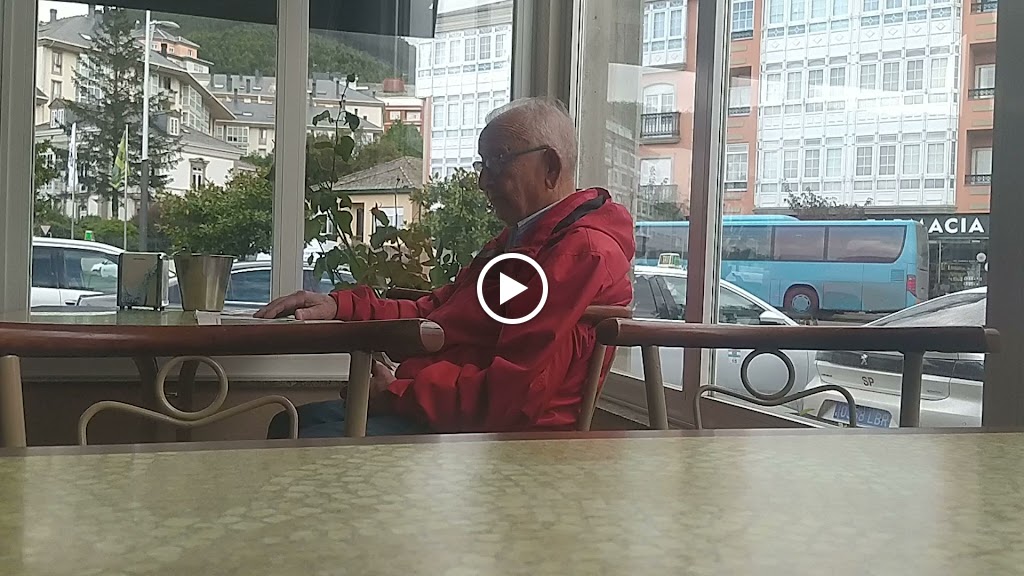 Cafeteria A Estacion — Videos