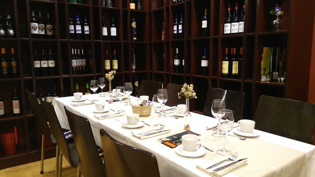 La Travesia Restaurante — Ambiente