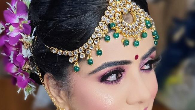 Cute Cats Ladies Salon