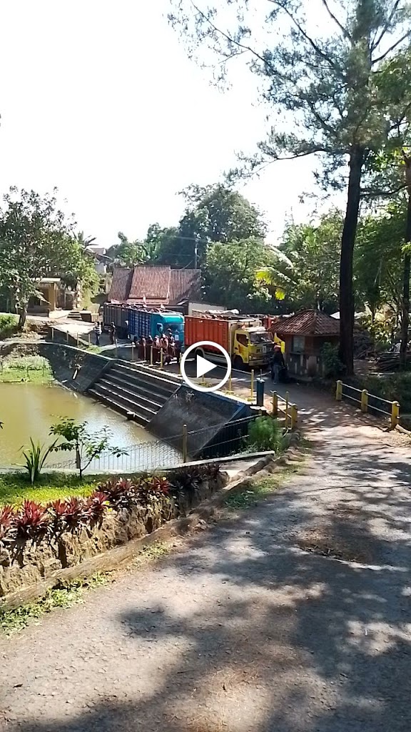 Bukit Seribu Satu Tangga Manguntapa