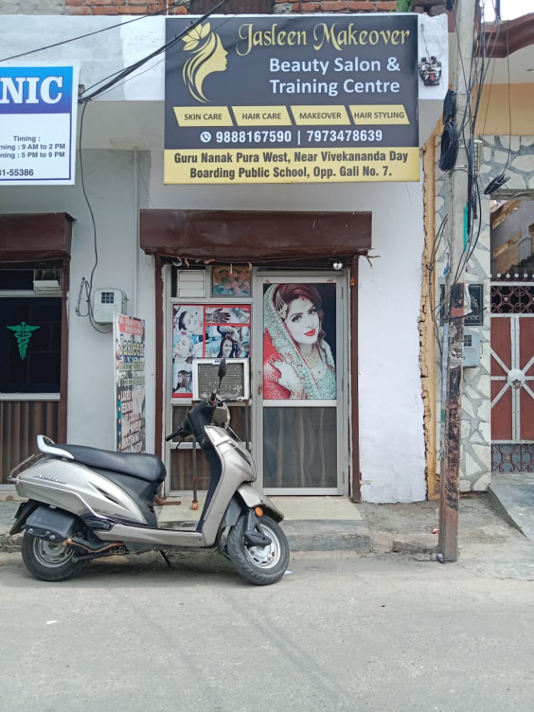 Jasleen Beauty Salon