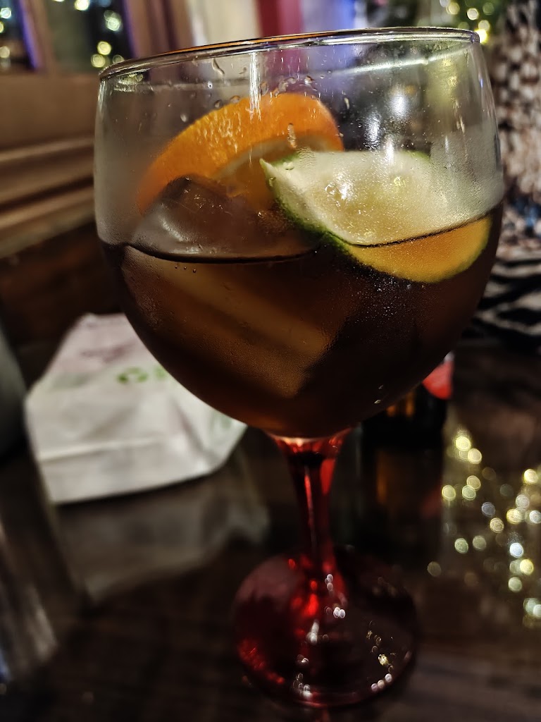 Taberna de Baco — Comida y bebida