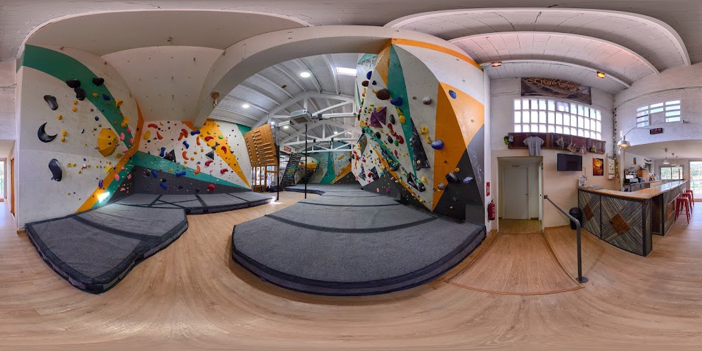Canglomerat Escola d'Escalada — Bulder