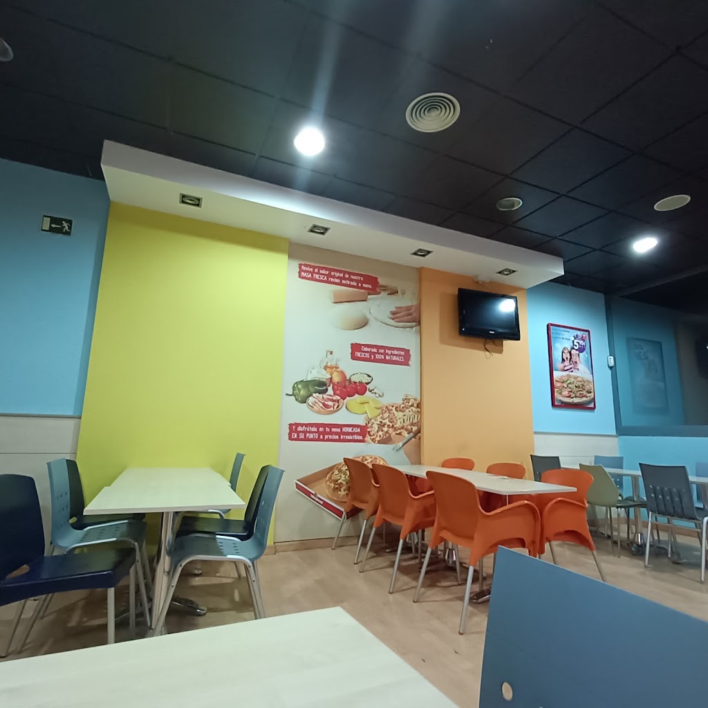 Telepizza Velez Malaga - Comida a Domicilio — Ambiente