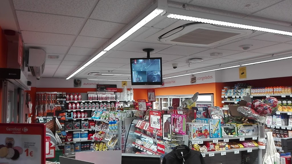 Estacion de servicio Cepsa — Interior