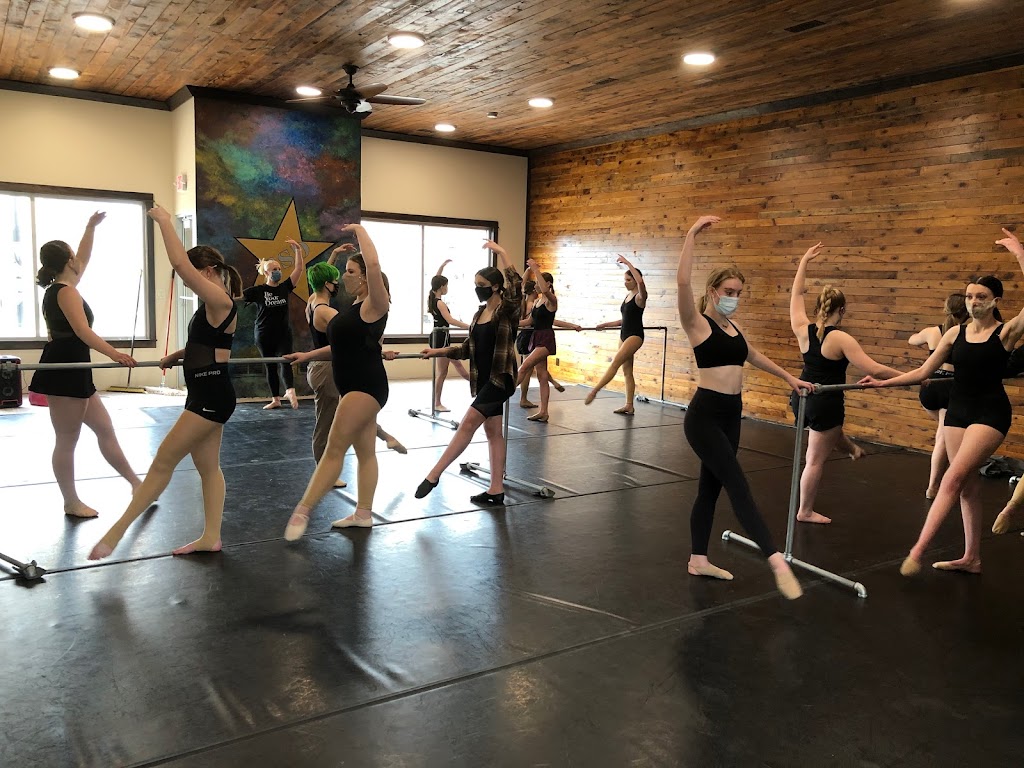  Shooting Stars Dance