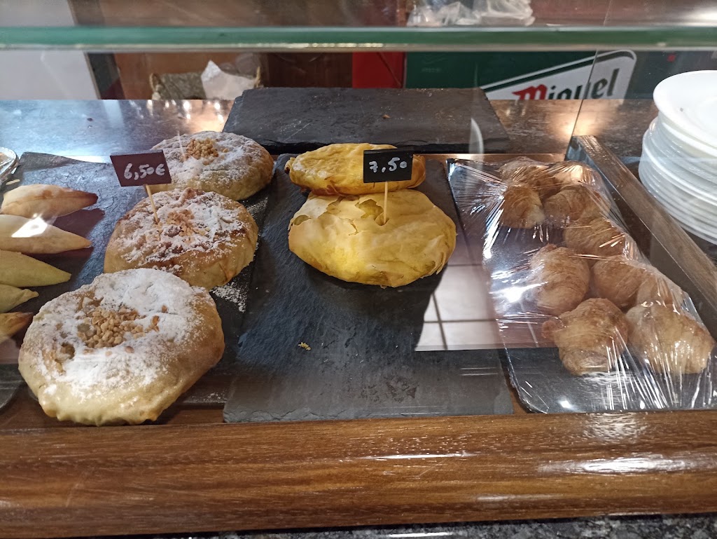 DAR DIYAFA — Comida y bebida