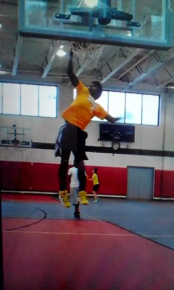  Angie Lee Personal Fitness Trainer