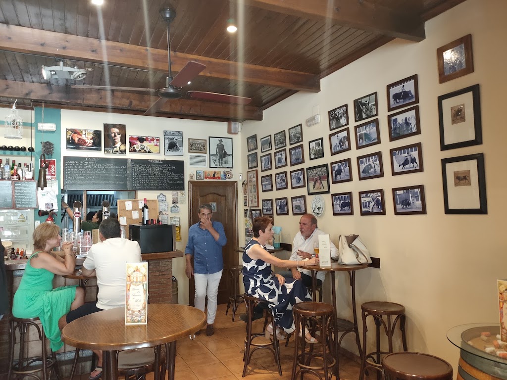 Taberna El Rincon de Lola — Ambiente