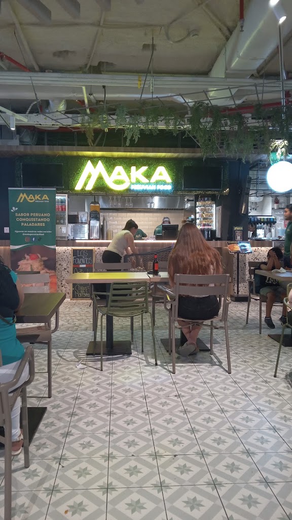 Maka Peruvian Food — Ambiente