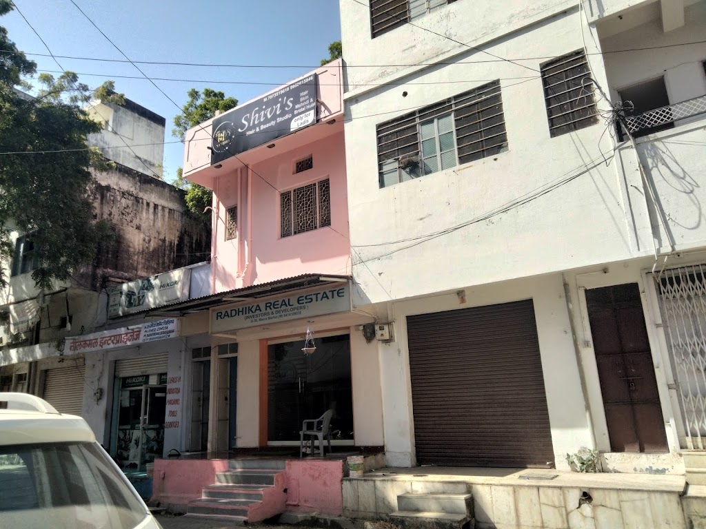 Shivi S Hair Beauty Saloon