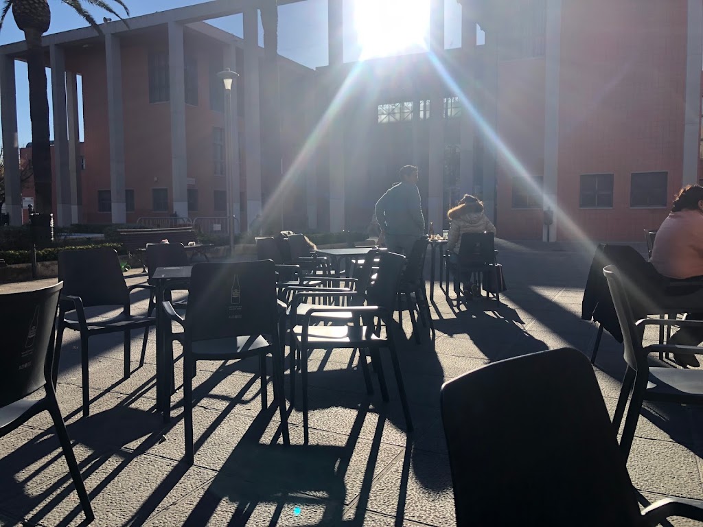 Bar cafeteria el sol — Ambiente