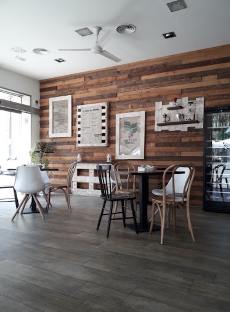 El Campanar Bistro — Ambiente