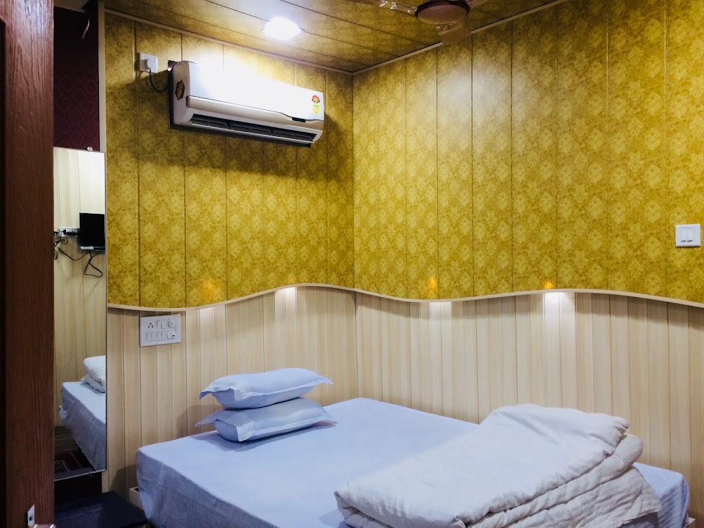 Hotel Awadh