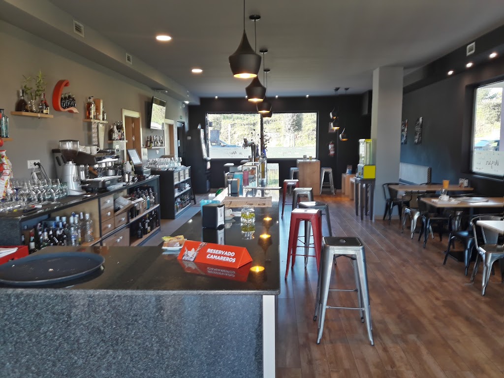 Cafe Mogan — Ambiente