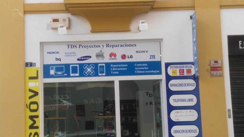 +Quemoviles — Exterior