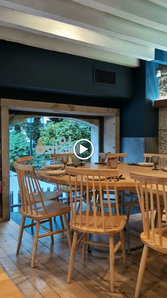 Restaurante La Mestiza Vigo — Videos