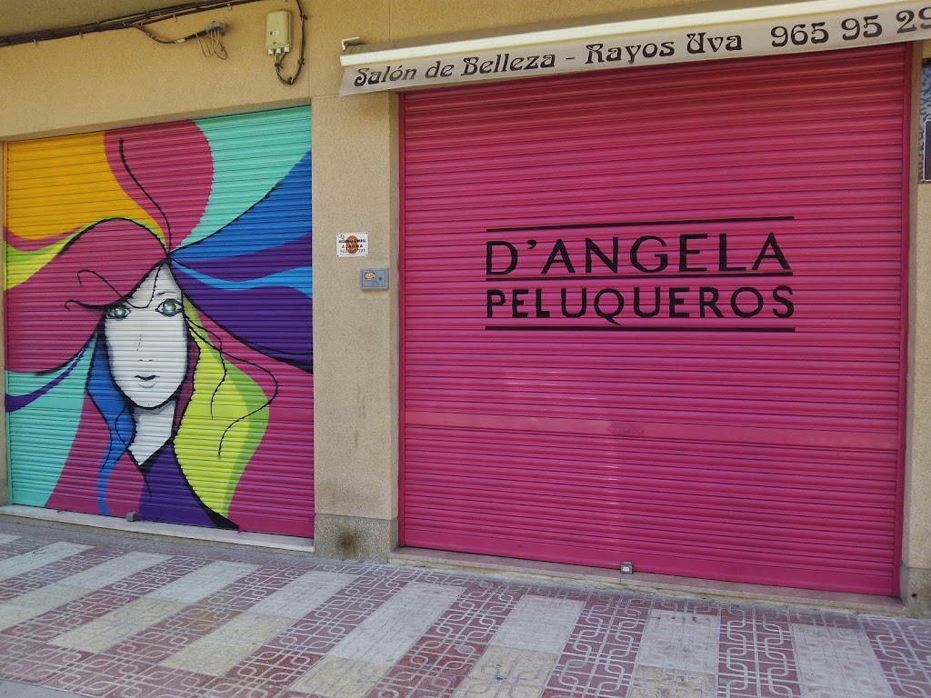 D' Angela Peluqueros — Exterior