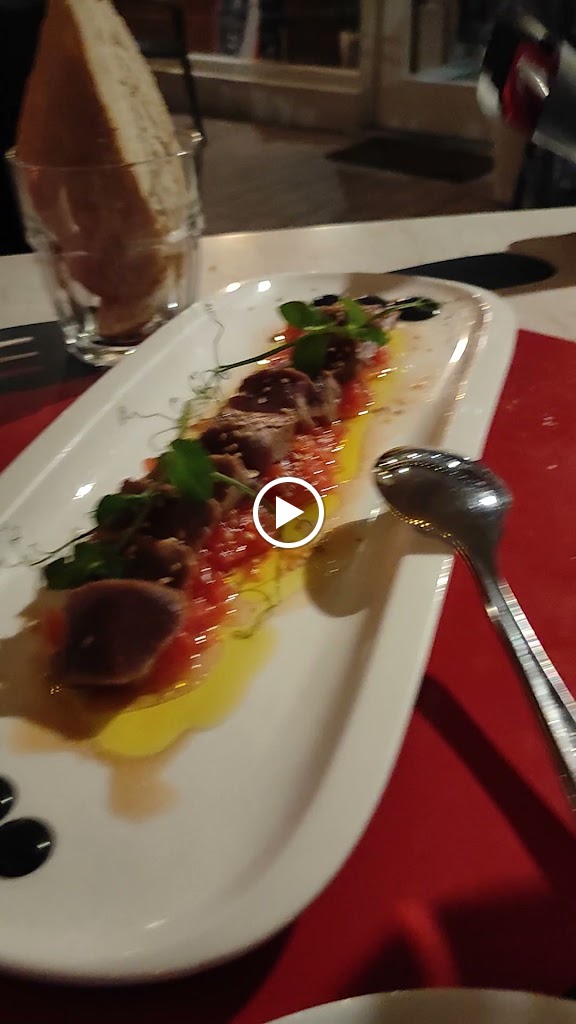 Vino + Lanzarote Bar — Videos