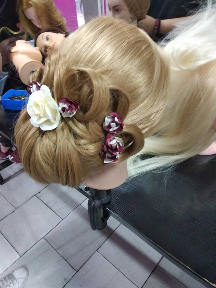 Academia de peluqueria y estetica Imagen