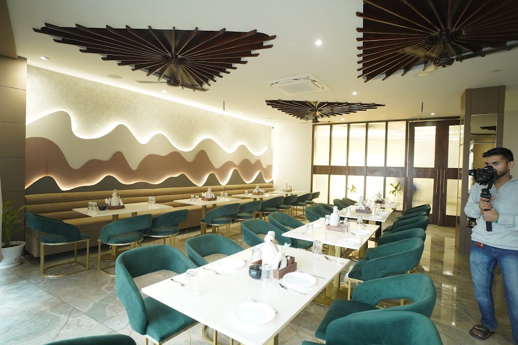 Hotel Rajshree Restaurant