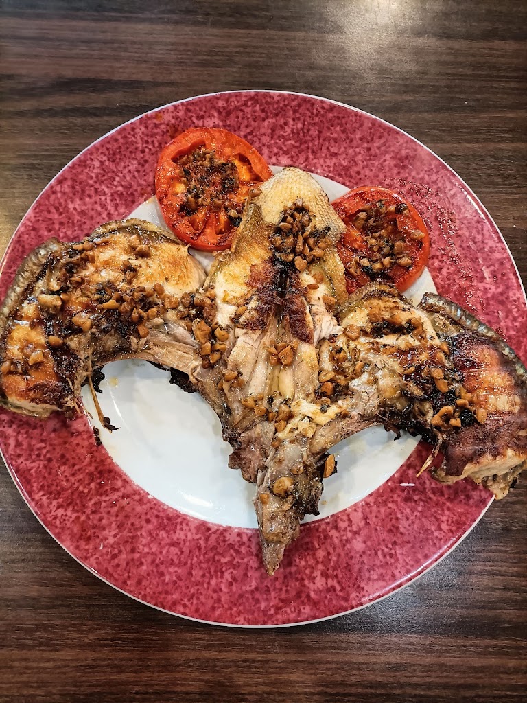 Restaurante Dr. Pena — Comida y bebida