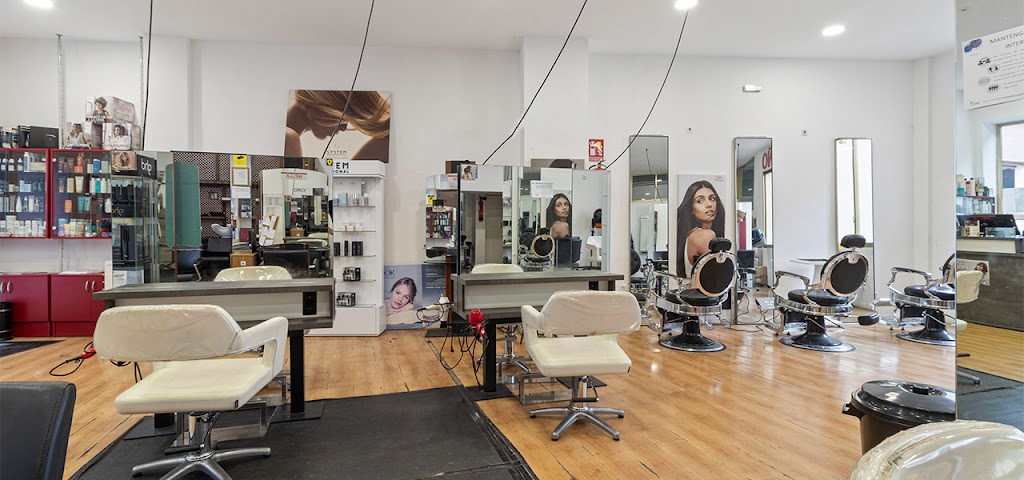 RAFAEL CASTANO ACADEMIA DE PELUQUERIA Y ESTETICA