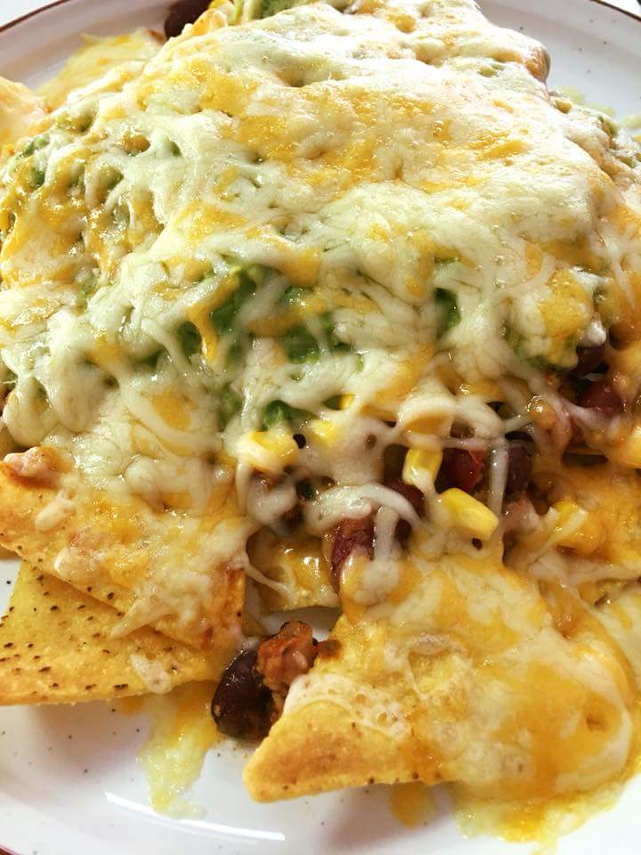 EL TALLER BURGER BAR — Comida y bebida