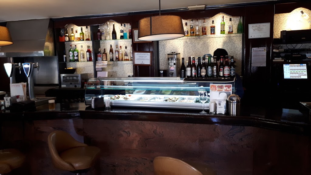 Bar Don Te — Ambiente