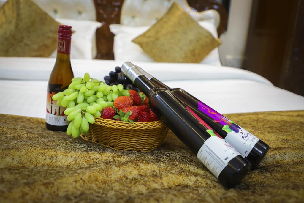 Food & drink