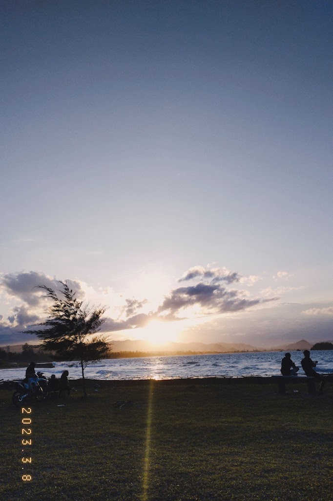 Pantai Wisata Cemara Paaloong Holtekamp
