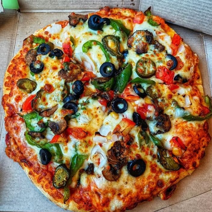 Indian Hot Pizza Family Restaurant