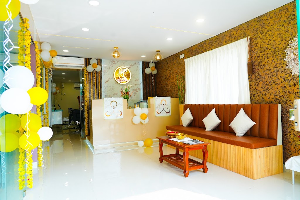 Shanvi Unisex Saloon