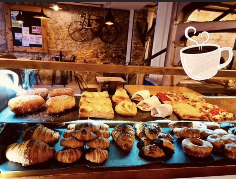 Cafeteria Vip's — Comida y bebida