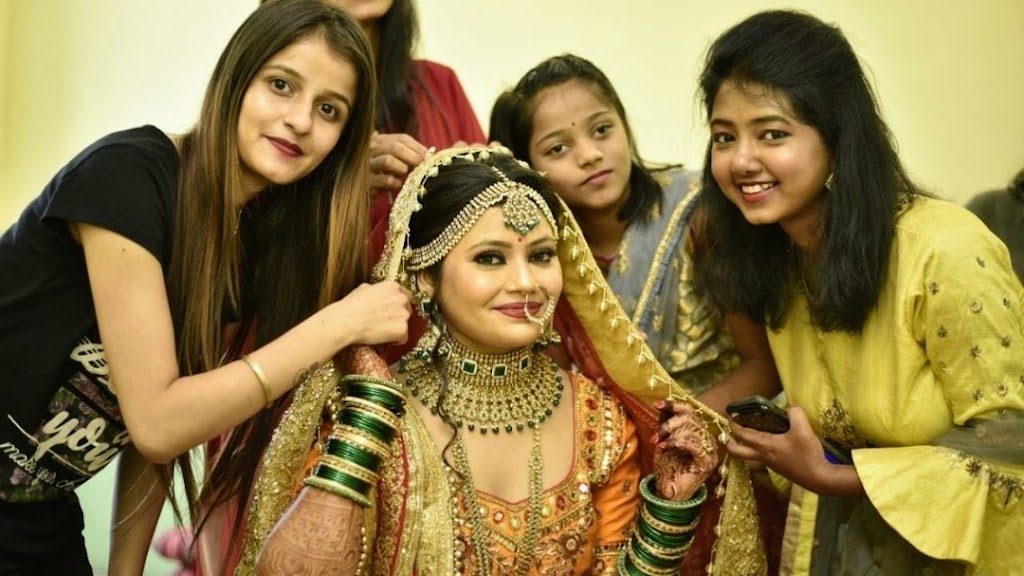 Nikhar Beauty Salon And Training Academy