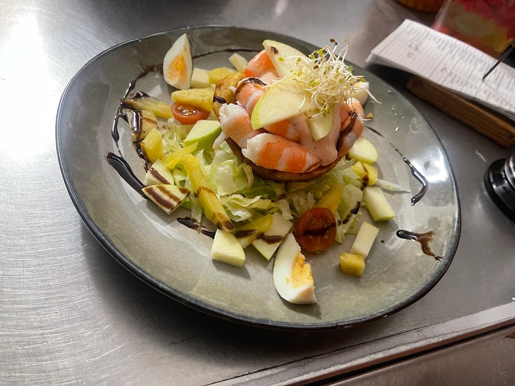 RESTAURANTE LOS DOS CANONES. — Comida y bebida