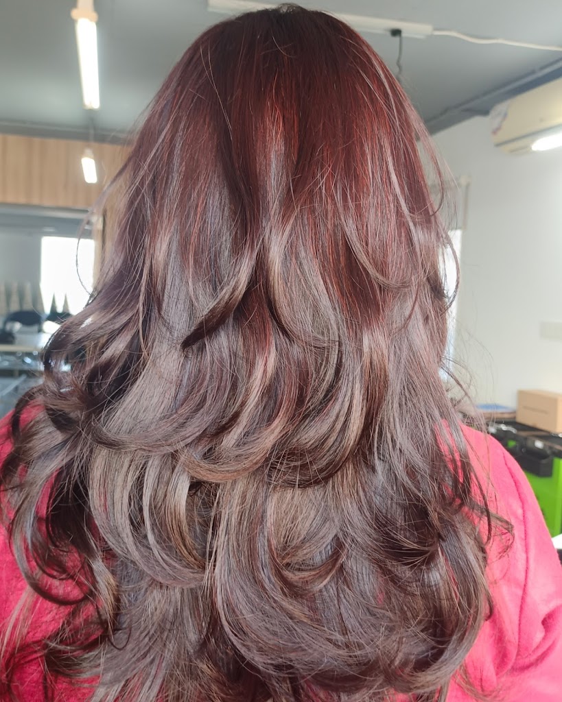 M Play Hair And Beauty Studio