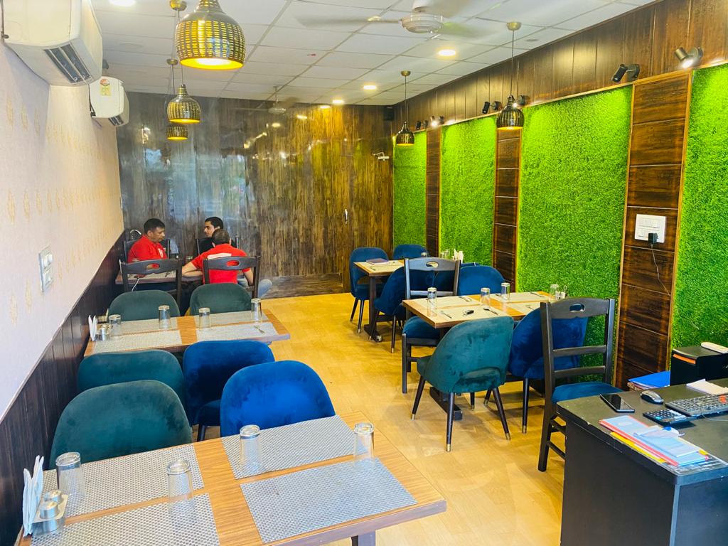 Kake Da Hotel Raj Nagar Extension