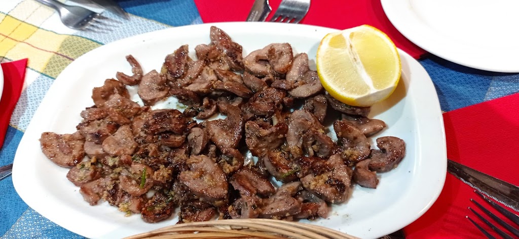 Meson El Capricho — Comida y bebida