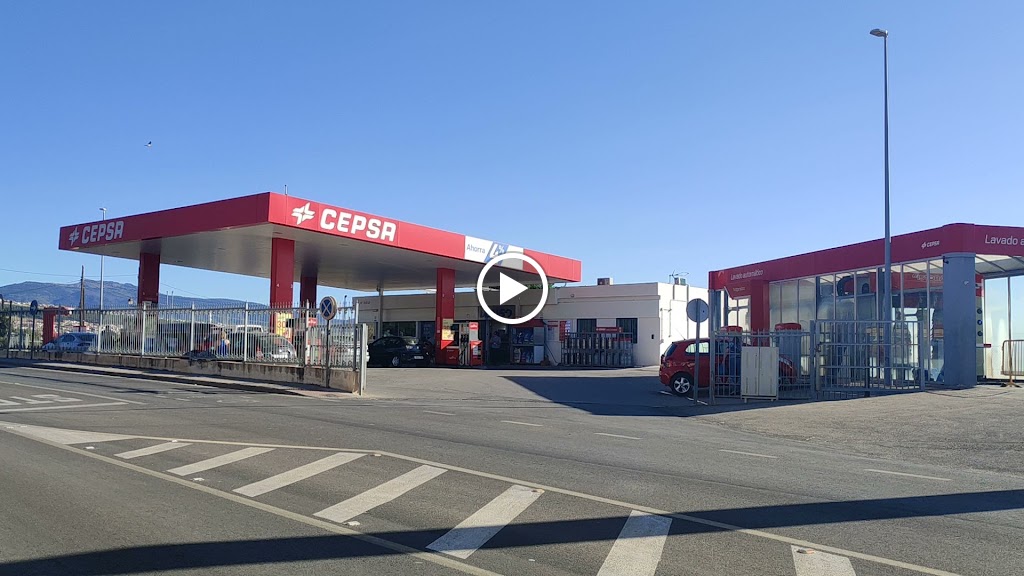 Estacion de servicio Cepsa — Exterior