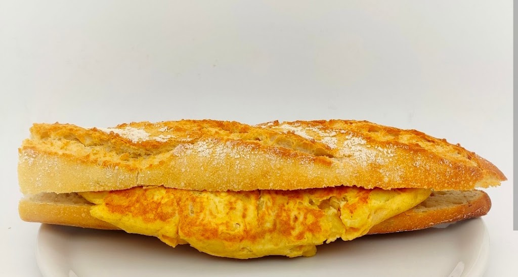 Bar cafeteria Delicias — Comida y bebida