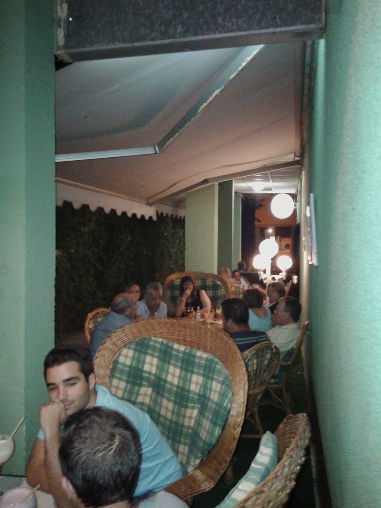 Cafeteria Verbos — Del propietario