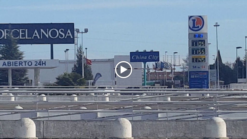 Gasolinera E. Leclerc — Videos
