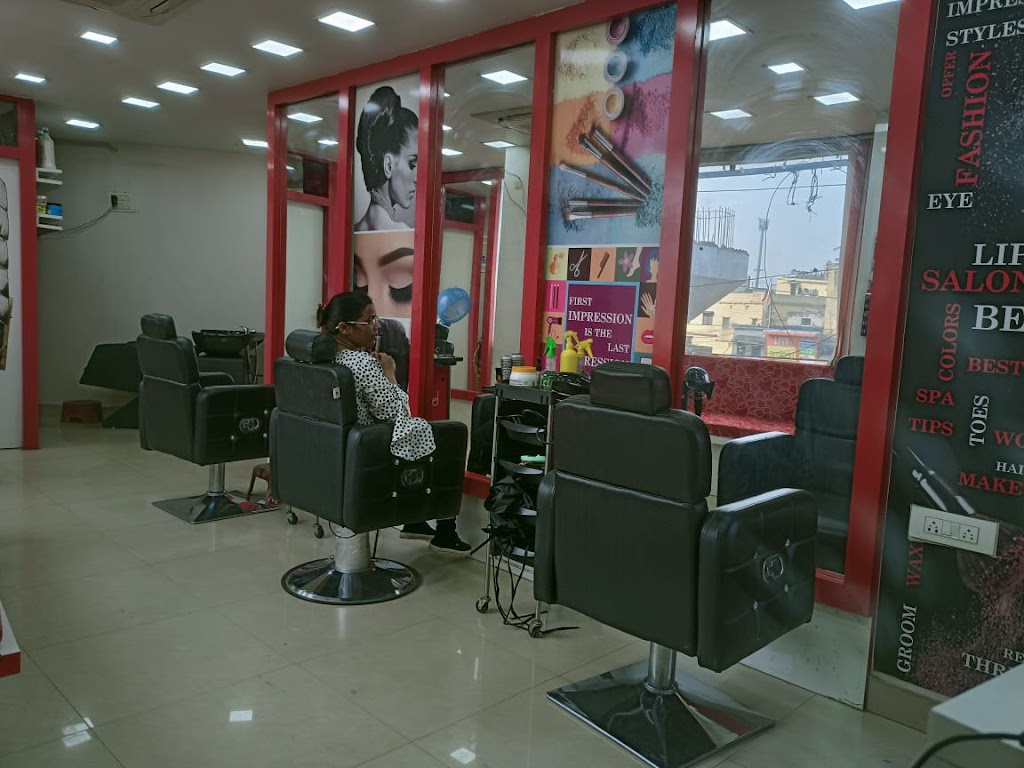 Hush And Wonder Unisex Salon