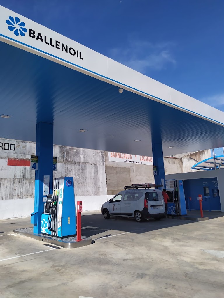 Ballenoil Villanueva de la Serena II — Estacion de servicio